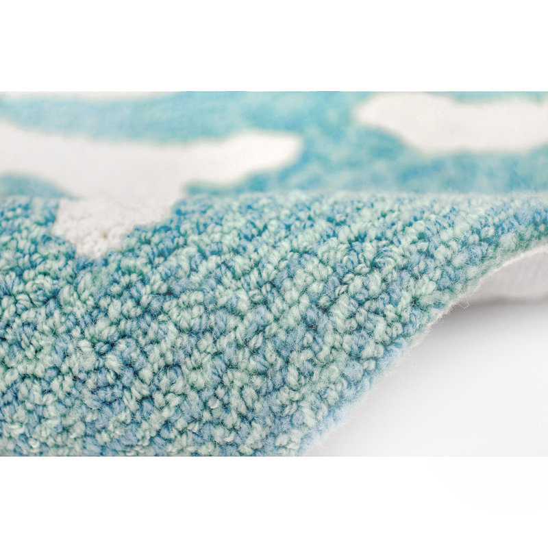 Tapis bleu / blanc en polyester touffeté à la main Alime, Rectangle 7 pi 6 po x 9 pi 6 po