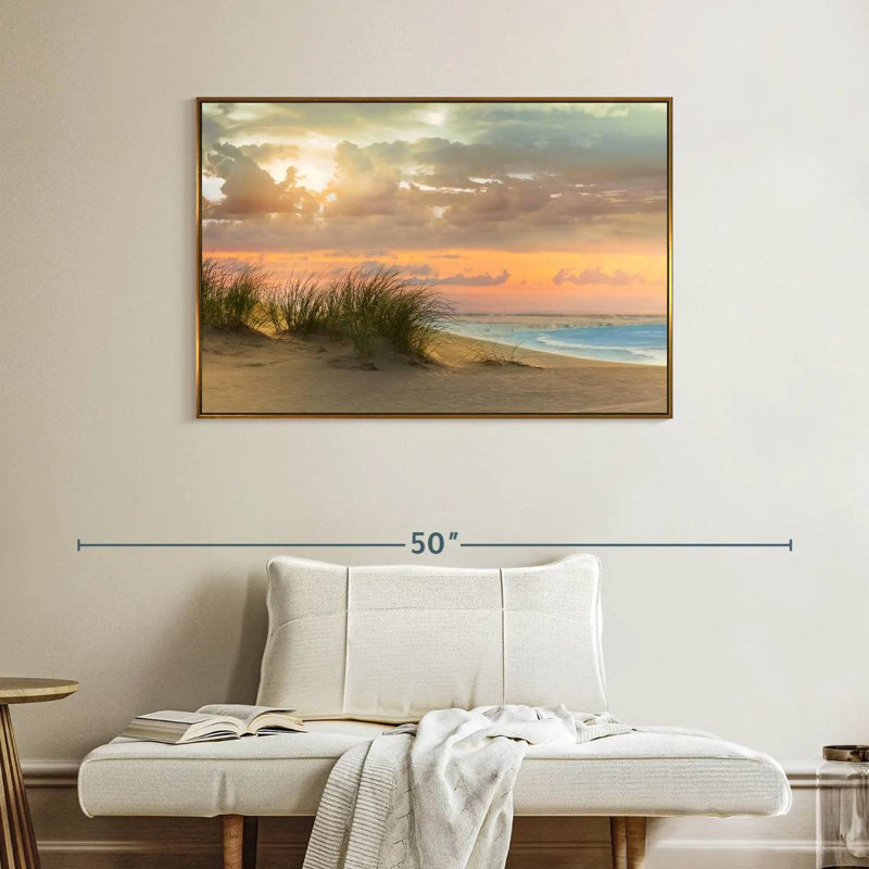 Herbe de mer et crépuscule, Cadre flottant doré, 40 po x 27 po