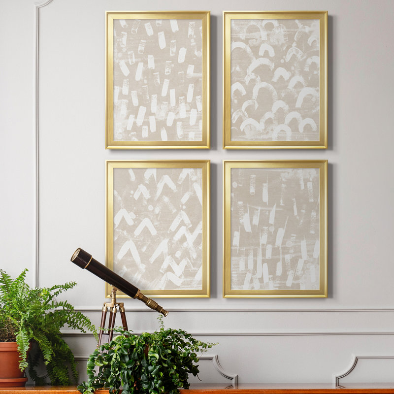 «Earth Gravure I», toile encadrée de qualité supérieure - prête à être accrochée, H 30,5 po x l 90 po x P 1 po, Cadre doré