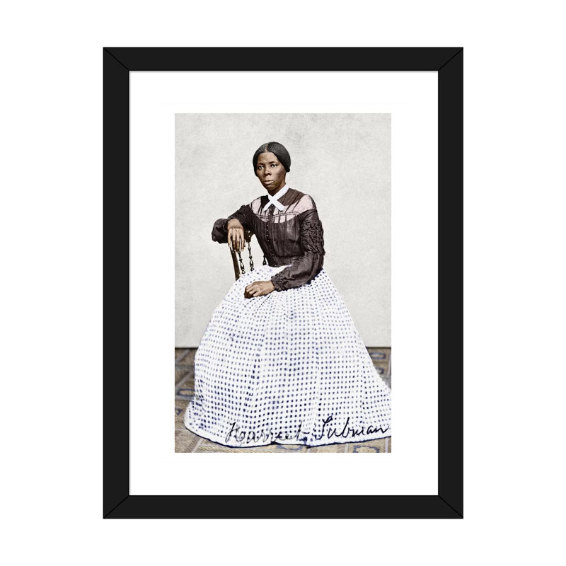 « Harriet Tubman (C1823-1913) » par Benjamin Powelson-impression, H 24 po x l 16 po x P 1 po, Papier encadré noir, Blanc