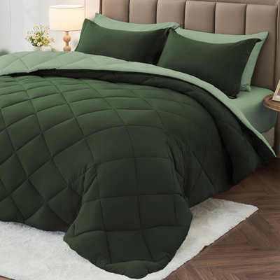 5 Pieces Twin XL Comforter Set, Reversible Bed in a Bag Twin XL Size, All Season Bedding Set with Comforter, Flat Sheet, Fitted Sheet, Pillowcases & Shams, Dark Green & Light Green