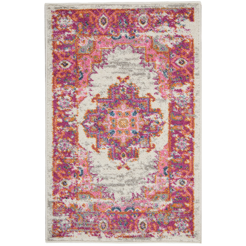 Abbate Oriental Ivory/Pink Indoor Area Rug, Rectangle 1'10" x 2'10"