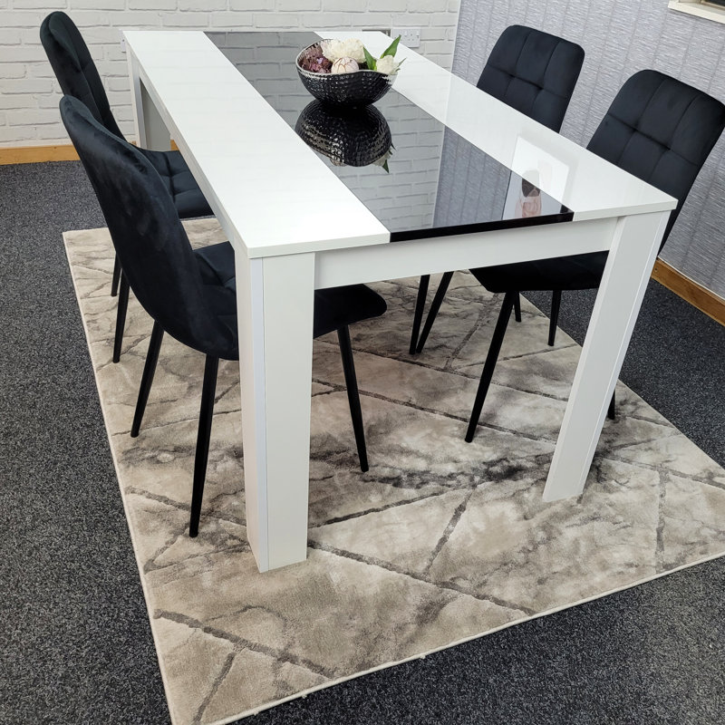 Daylann 4 - Person Dining Set, Black