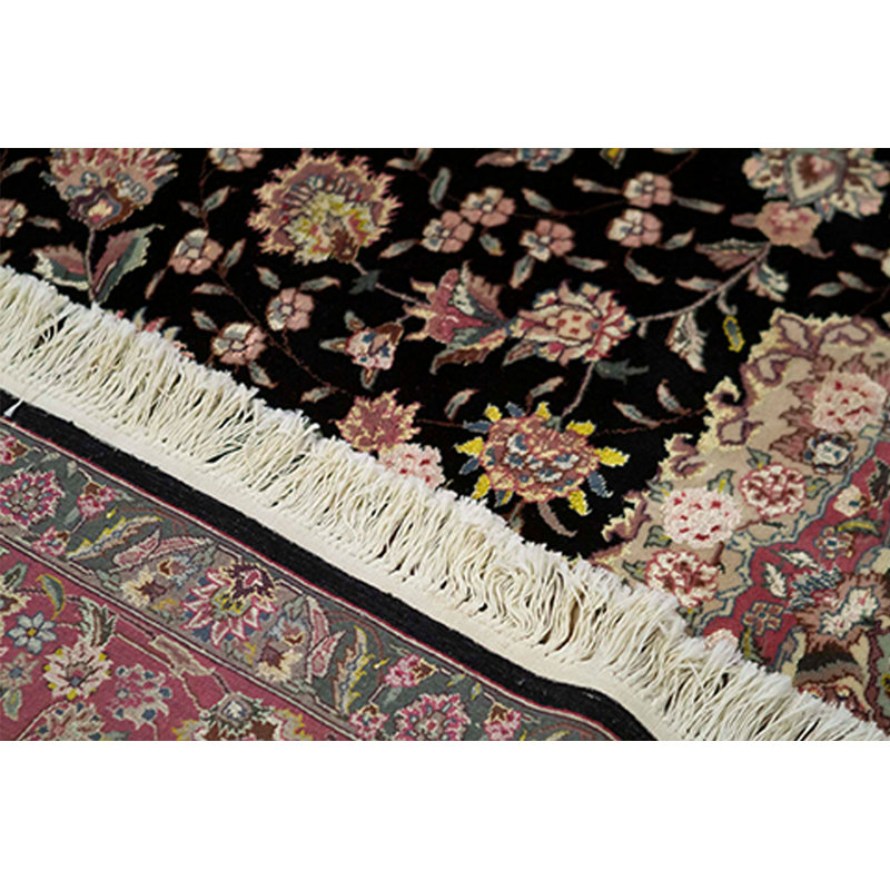 Shah Hand Woven Wool Oriental Area Rug