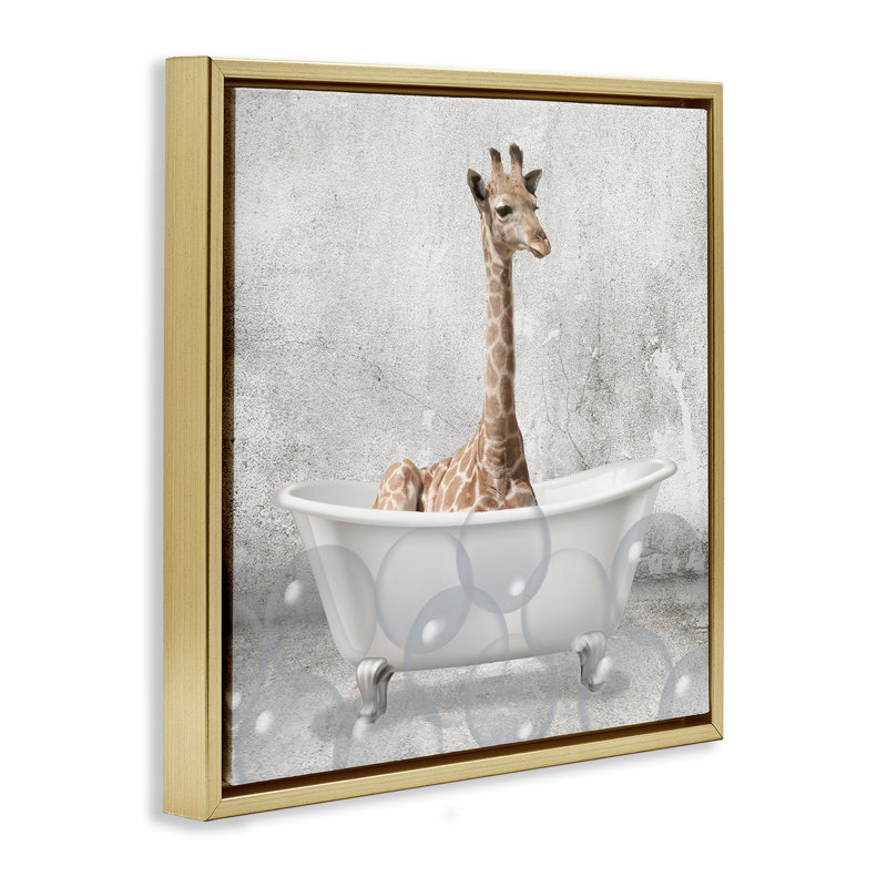 «Baby Giraffe Bath Time», art mural encadré flottant doré par Kim Allen, Cadre flottant métallique doré, H 18 po x l 18 po