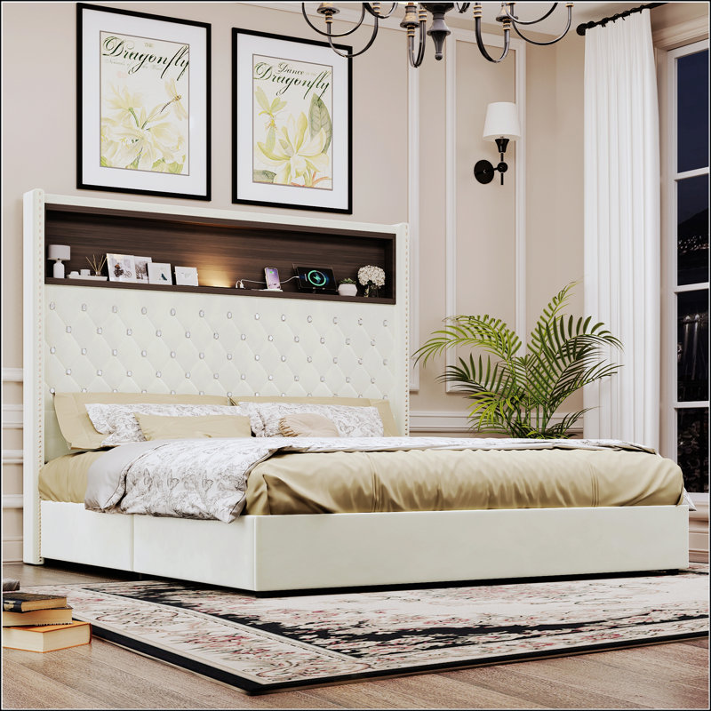 Structure de lit pour grand lit en velours capitonné avec port USB, veilleuse et tablette de tête de lit, hauteur 52 po, avec rivet, beige