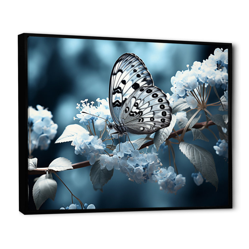 «Reg Blue Butterfly Haven II» sur toile, H 30 po x l 40 po x P 1,5 po, Cadre flottant noir