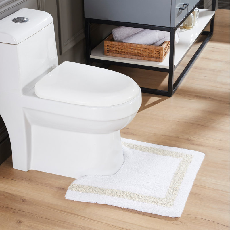 Tapis pour salle de bain Widman, Contour 20 po x 20 po, Blanc/Ivoire