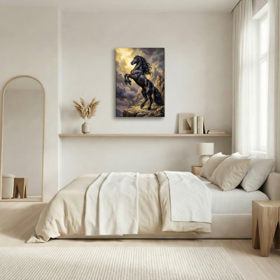 Ensemble de 1 tableau sur toile tendue représentant un cheval noir au sommet d'une montagne