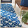 Tapis à motif géométrique bleu marine et ivoire crocheté à la main pour l'intérieur et l'extérieur Berchmans