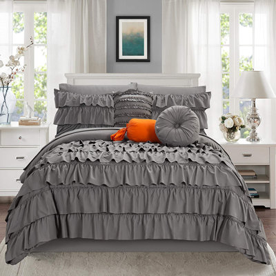 Elegant Comfort Ring Stitch Comforter