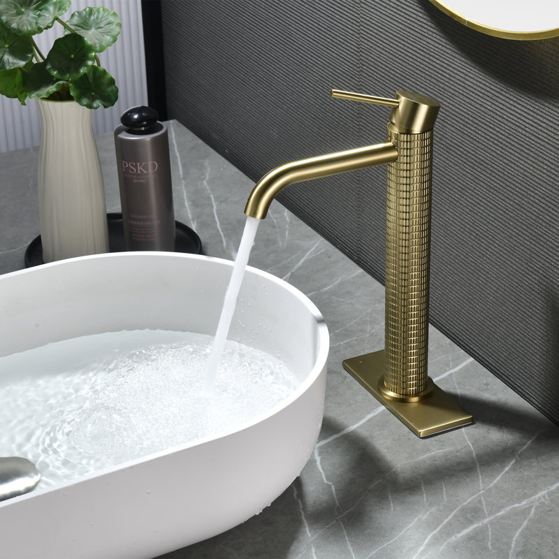 Single-Hole Single-Handle Bathroom Faucet, Brushed Gold