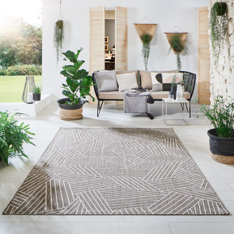 Brisco Abstract Indoor / Outdoor Area Rug, Rectangle 135 x 190cm