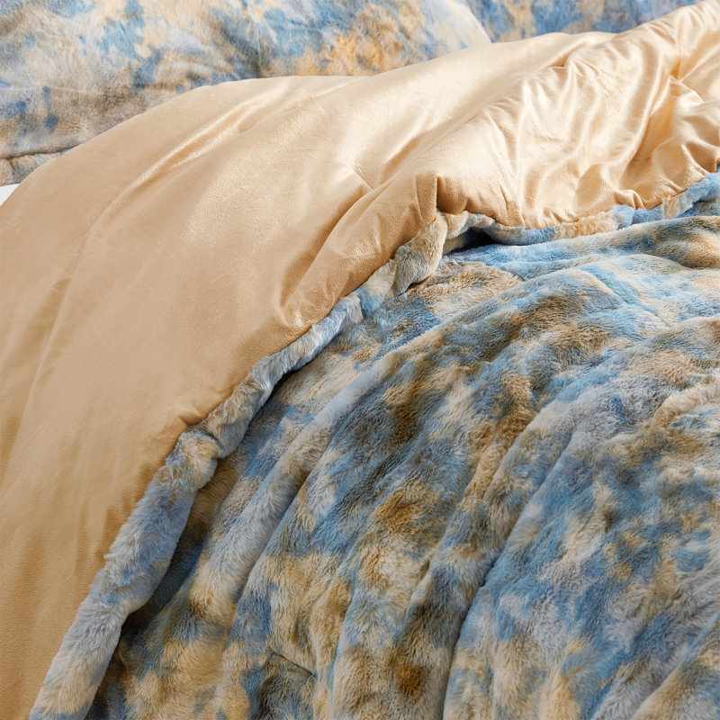 Coma Inducer Lambs Ear Faux Fur Oversized Comforter Set, Queen Comforter + 2 Standard Shams, Gold