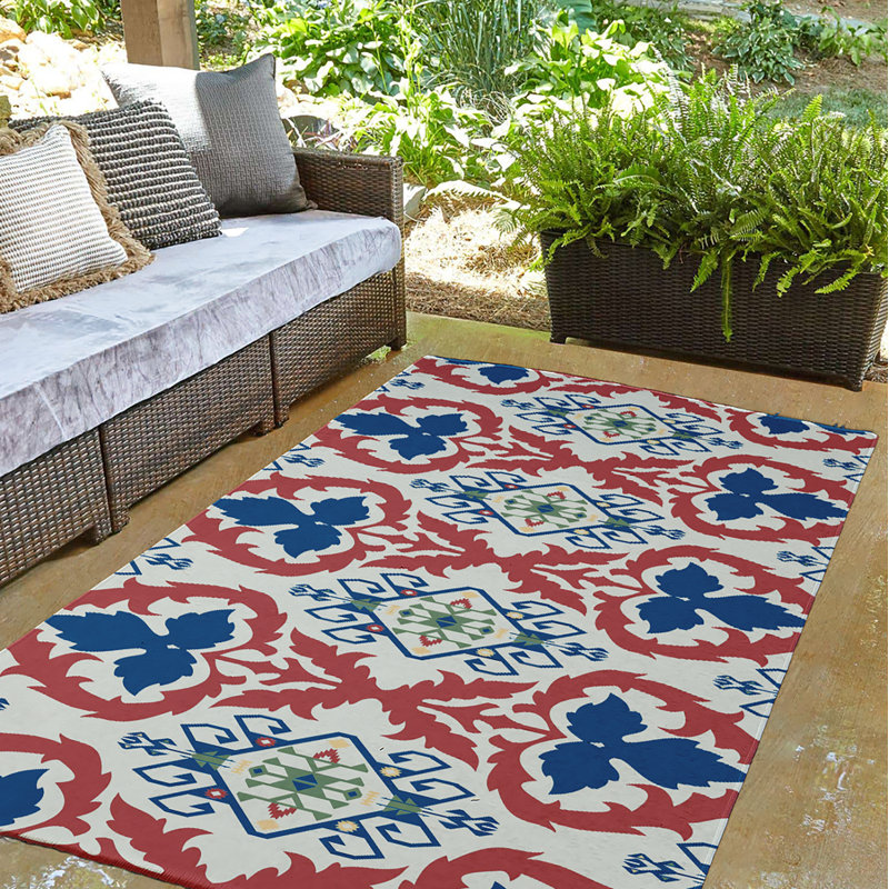 Melchior Chenille Ikat Indoor Rug, Rectangle 5' x 7'