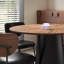 Table de salle à manger en bois massif de couleur noyer-108963994