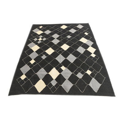 Tapis noir 5 Pinkerton
