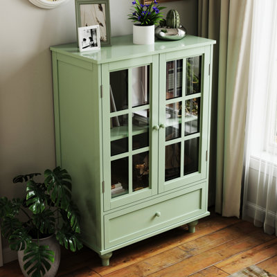 Buffet contemporain pour chambre à coucher avec portes doubles en verre et tiroir - Mint. Qualité fine, robustesse des pieds en bois massif, protection trempée. Tablette réglable, espace pratique.
