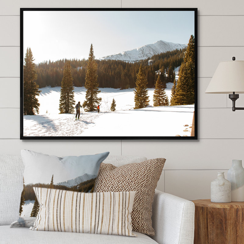 «Winter Alaskan Beauty I» sur toile, H 30 po x l 40 po x P 1,5 po, Cadre flottant noir