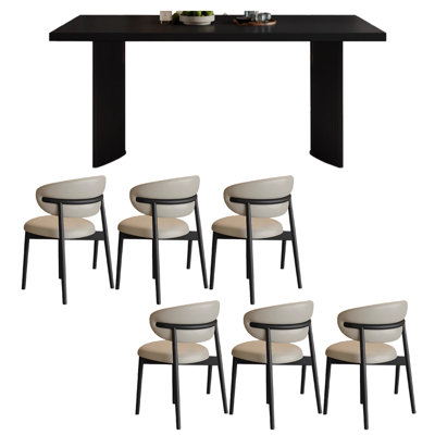 Table de salle à manger noire