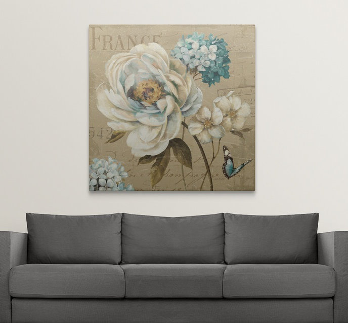 «Musso Marche de Fleurs Blue III» par Lisa Audit, impression, H 24 po x l 24 po x P 1,5 po, Toile