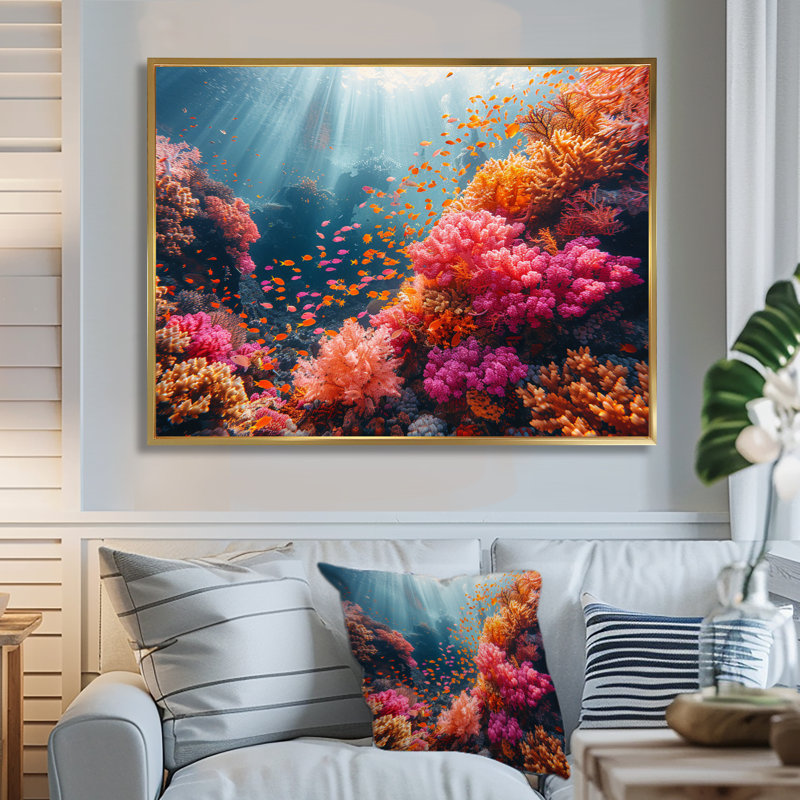 «Little Fishes God Rays Deep Ocean» - art mural corail, Toile avec cadre flottant or, H 34 po x l 44 po x P 1,5 po
