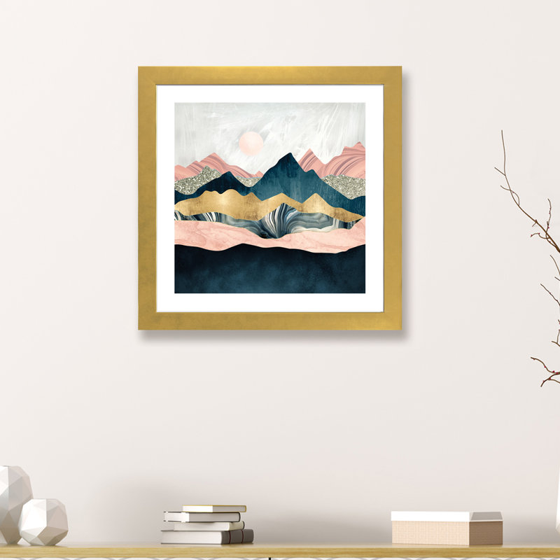 « peluchey peaks » par spacefrog designs-print, Papier encadré doré, H 24 po x l 24 po x P 1 po