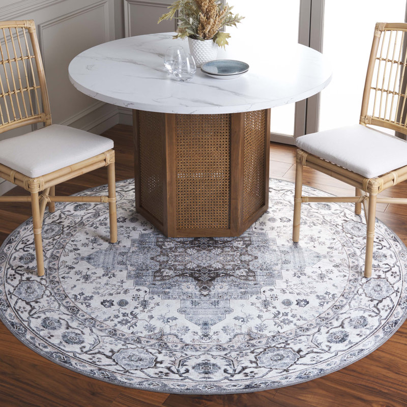 Mikali Performance Machine Washable Oriental Rug, Round 8'
