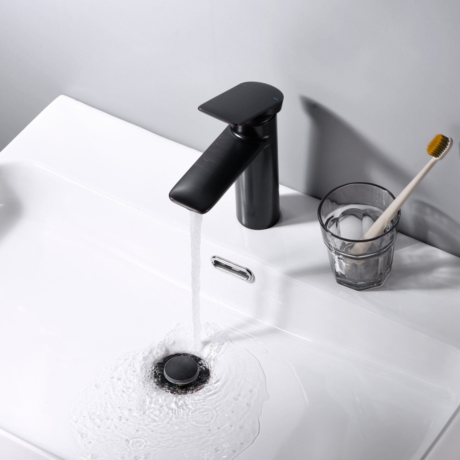 Pop-Up Bathroom Sink Drain with Overflow, Oil Rubbed Bronze