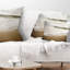 Coussin White Waves en Méditerranée - Imprimé Sea & Shore-123398207