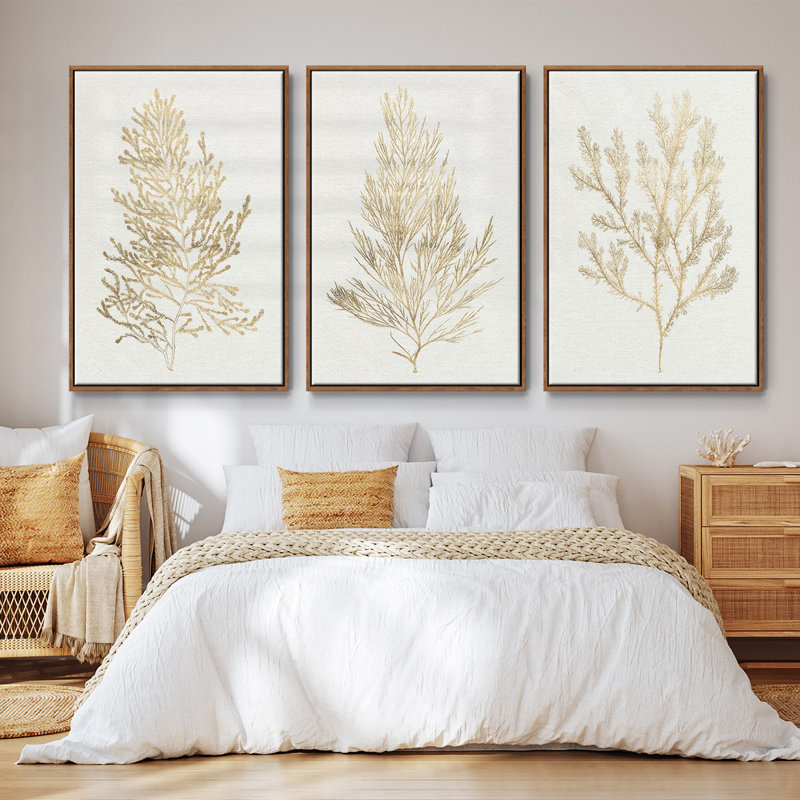 Ensemble de 3 algues dorées encadrées sur toile, Cadre noyer, H 27 po x l 54 po