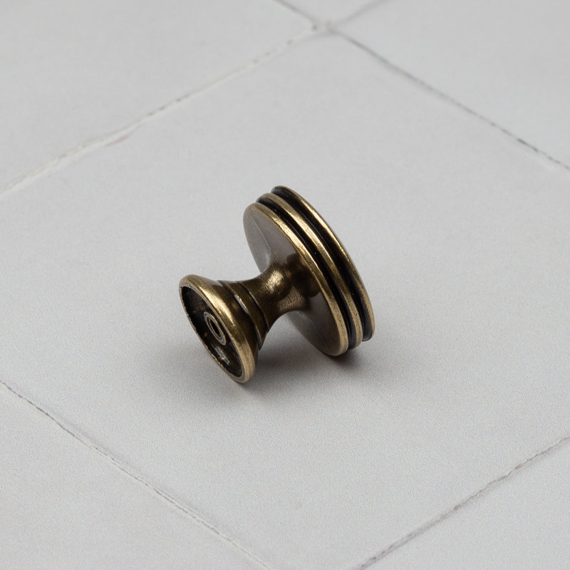 30mm Antique Brass Layered Round Knob