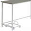 Bureau d'ordinateur gris et blanc
