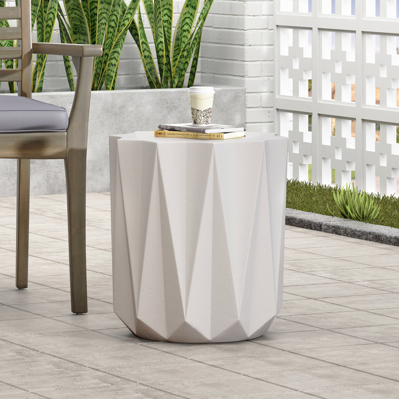 Table d'appoint d'extérieur en béton léger