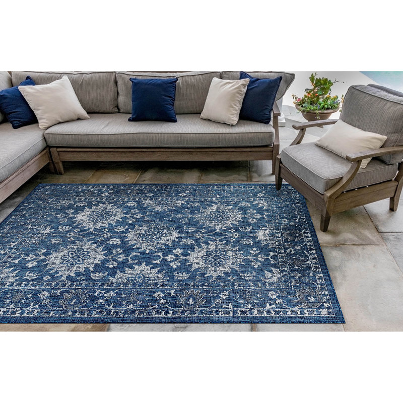 Kaed Oriental Indoor / Outdoor Rug, Rectangle 7'10" x 9'10"