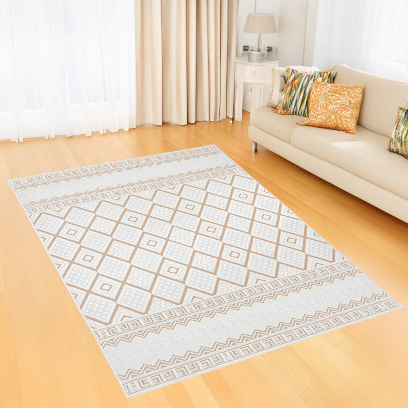Vernise Rug