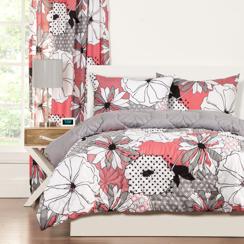 Flower Patch Reversible Comforter Set, Full/Queen