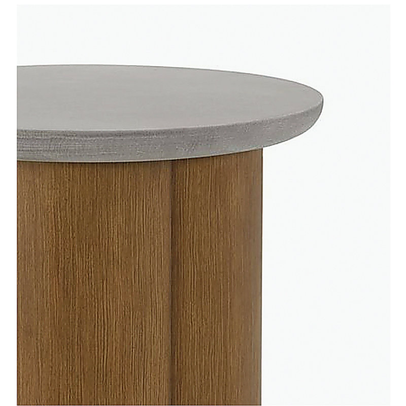 Nécessité d'une maison moderne, table d'appoint ronde, simple mais élégante