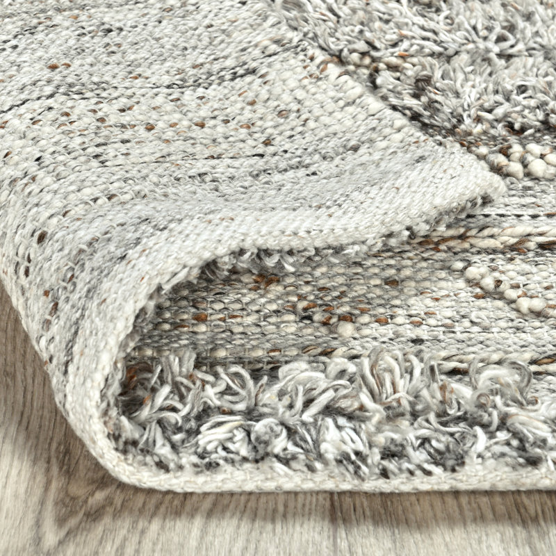 Fallon Abstract Area Rug in Gray
