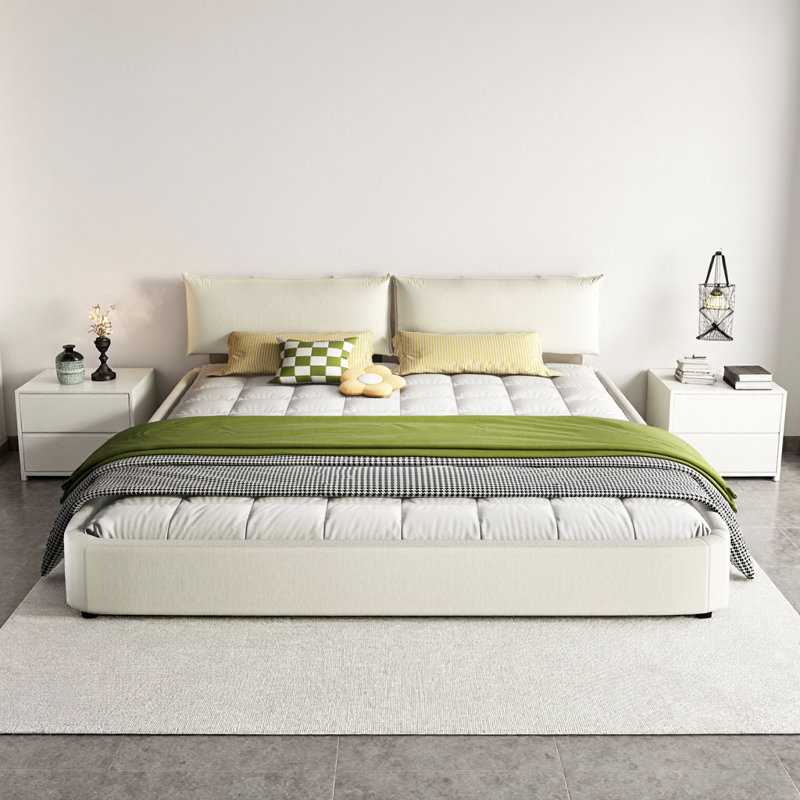 Très grande base de lit réglable Cloud - revêtement en chenille ultra moelleux, support en bois massif et en métal, aucun sommier nécessaire, beige / blanc