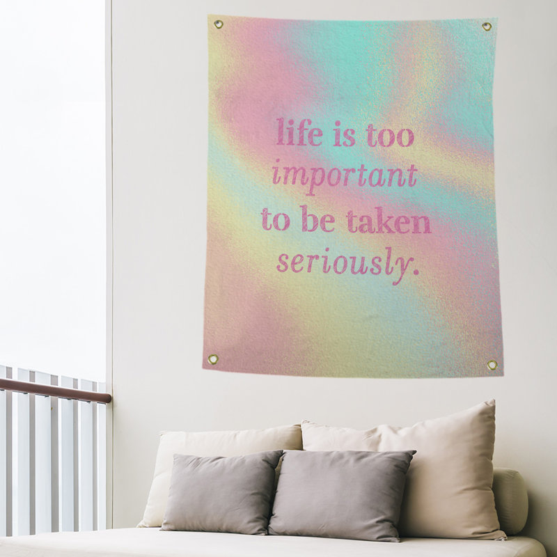 Tapisserie de levity et citation en polyester, H 36 po x l 26 po, Arc-en-ciel pastel