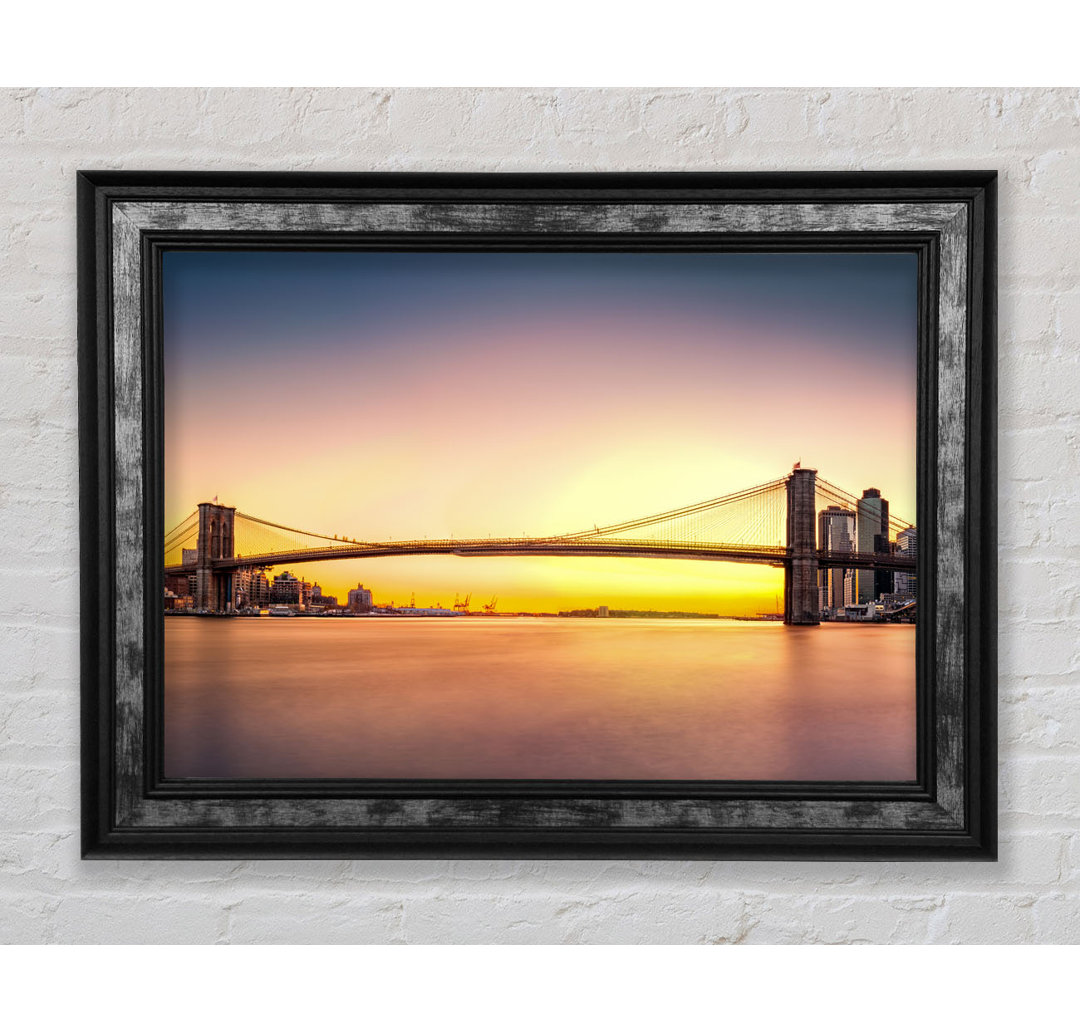 NYC Bridge On The Sunrise - Einzelne Bilderrahmen Kunstdrucke