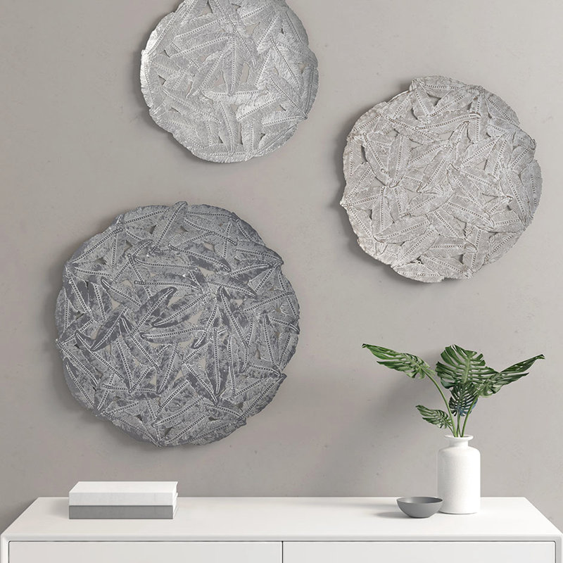 Plume grise texturée 3 disques en métal - 20 po, 17,25 po, 14,25 po, décoration d'intérieur, disque de décoration à anneaux crochets, pour présentation