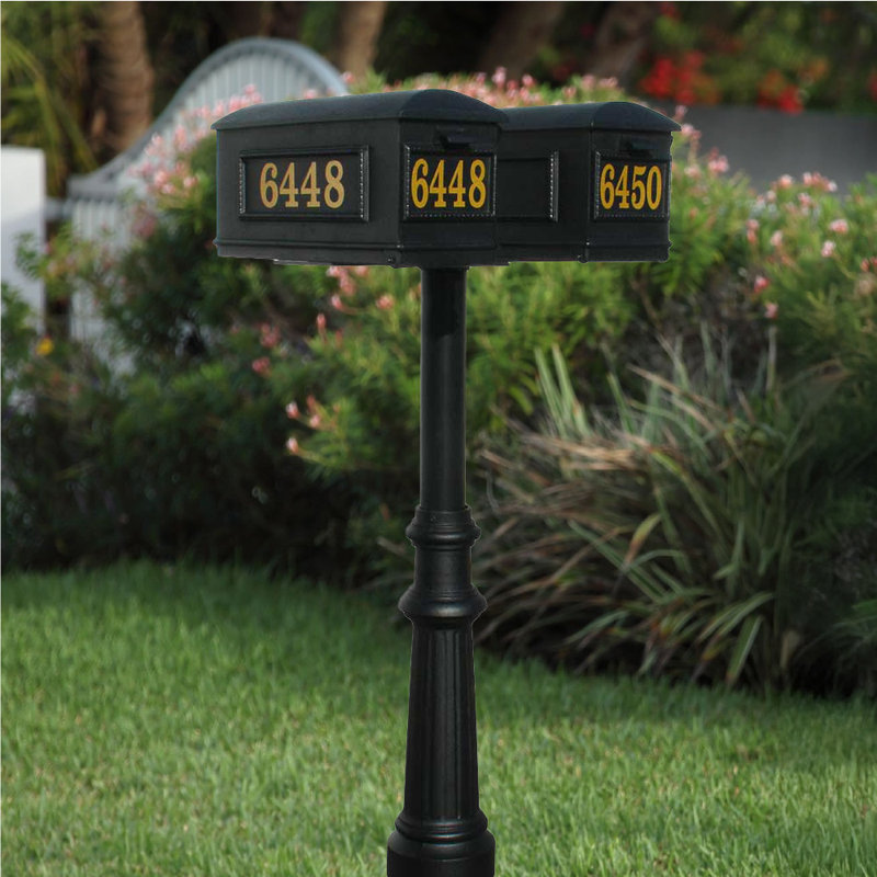 Hanford Aluminum Post Mounted Mailbox, Black