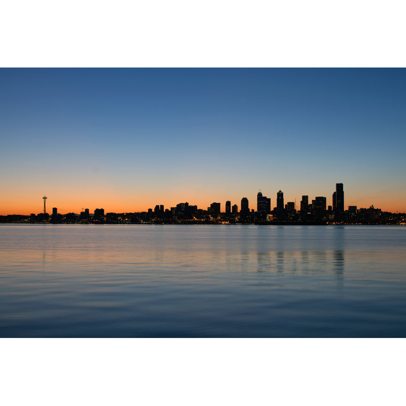 Quadrello Seattle Waterfront Skyline by JPLDesigns - Wrapped Canvas Print, 30cm H x 46cm W x 3.8cm D