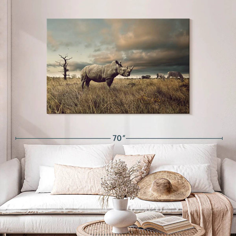 Crowle Fierce Rhinoceros, H 32 po x l 48 po