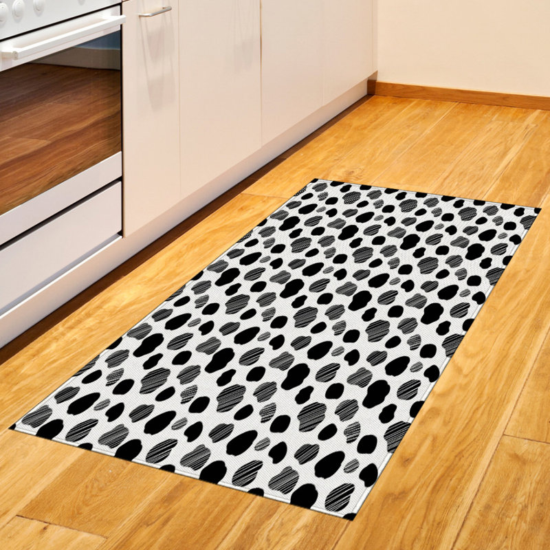 Cow Print High Density Long Fiber Poly Threads Decorative Area Rug Carpet, Rectangle 2'7" x 5'