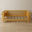 Grand lit plateforme en bois-933238167
