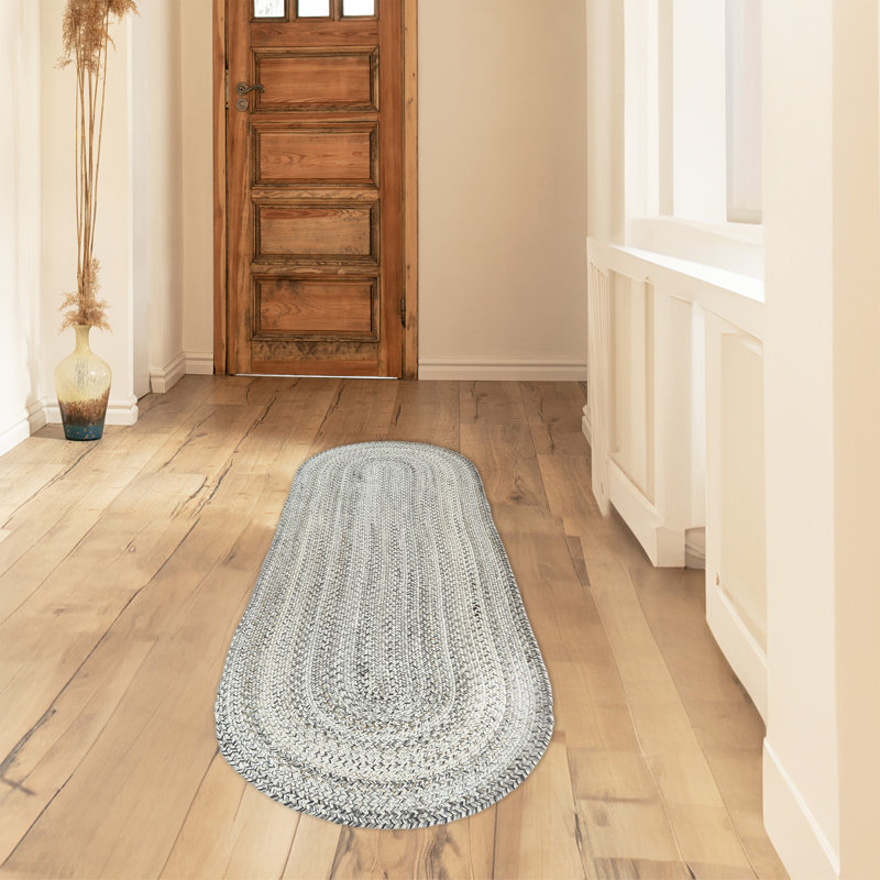 Lorman Indoor / Outdoor Rug, Oval 2' x 8'