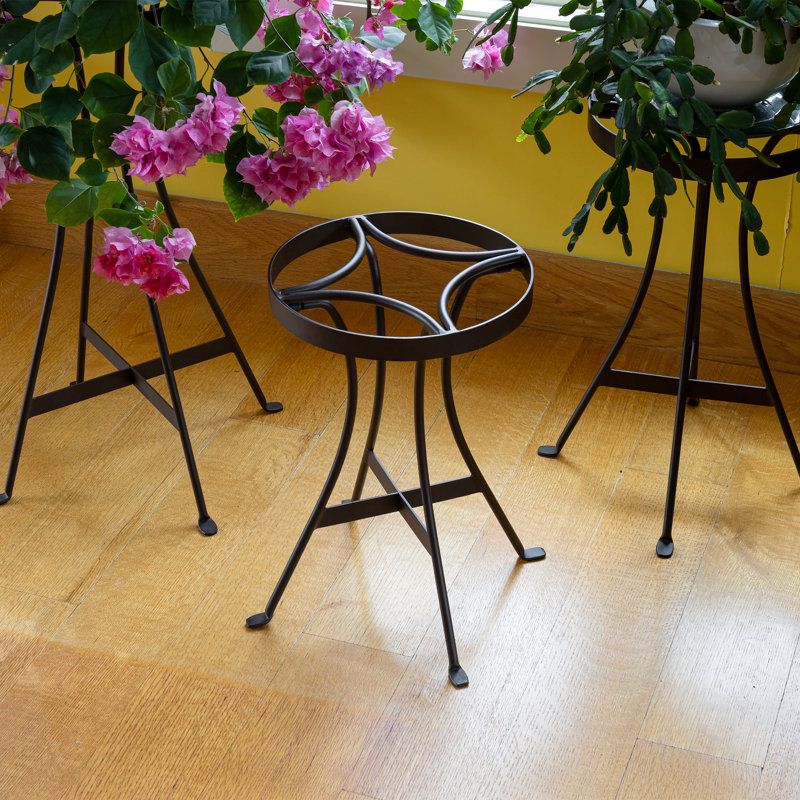 Bronze Iron Round Plant Stands with Curved Legs, Set of Three